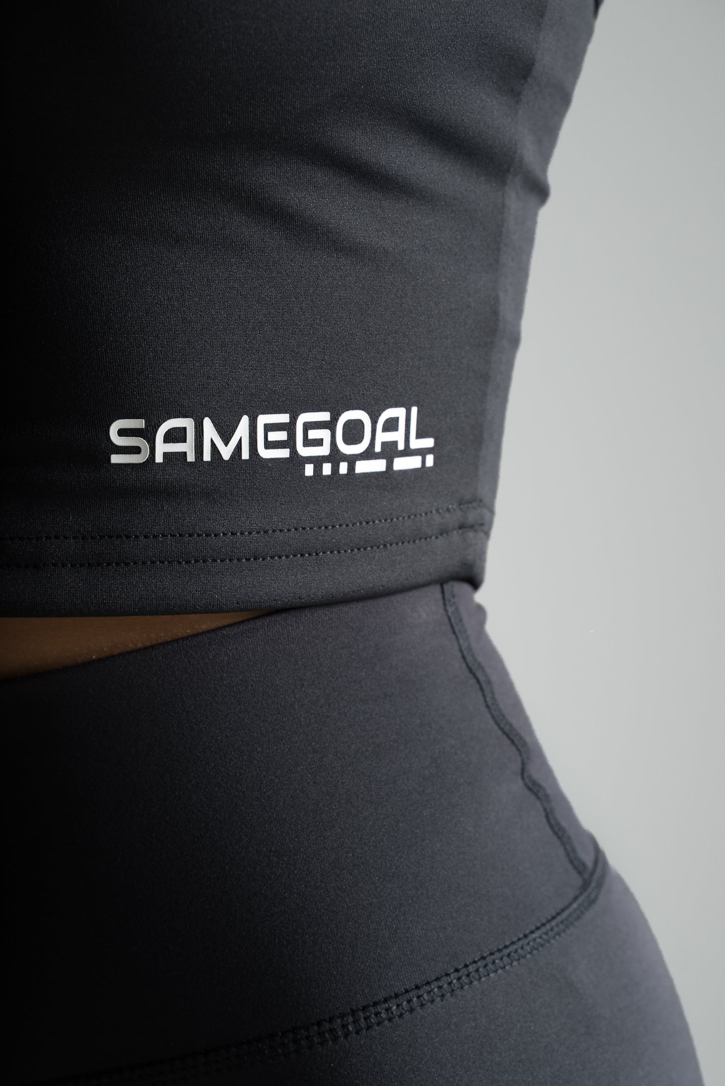 Original crop top musta