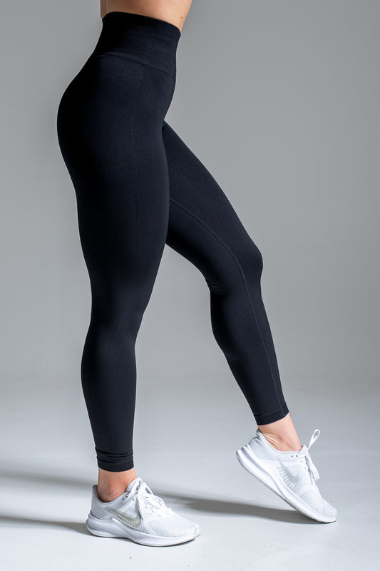 Sport seamless trikoo musta