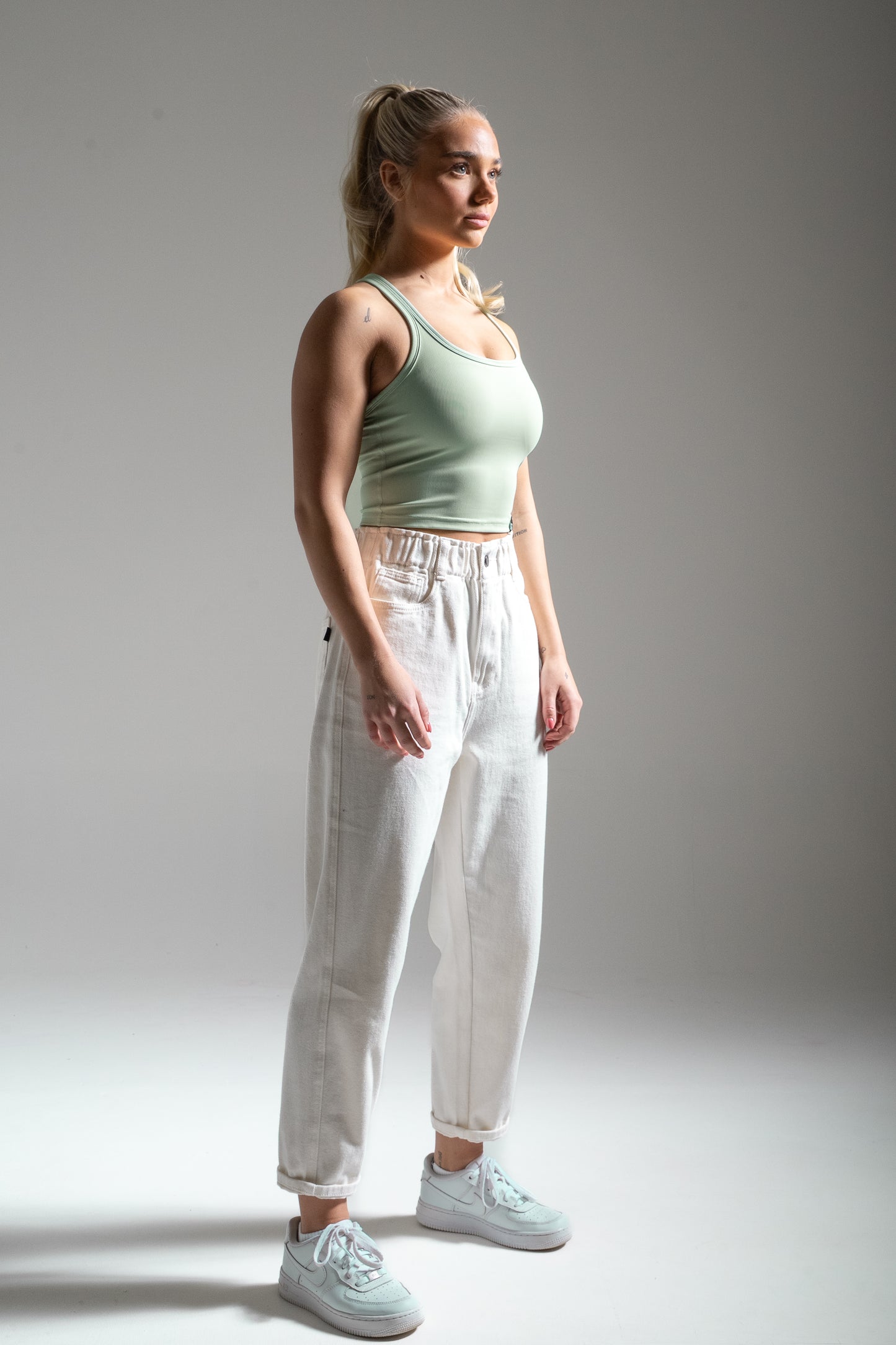 Daily toppi vaalea minttu