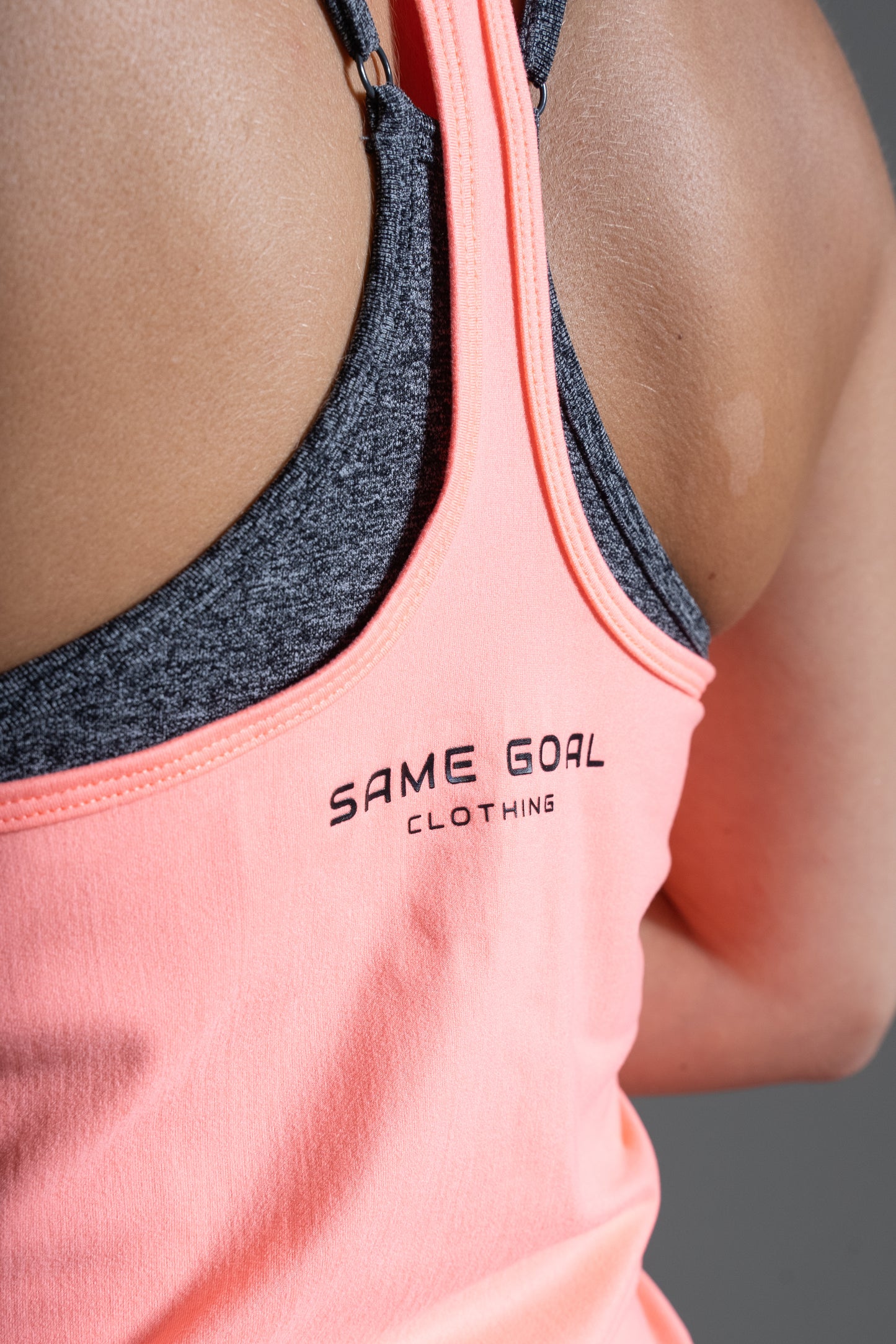 Agile toppi neonkoralli