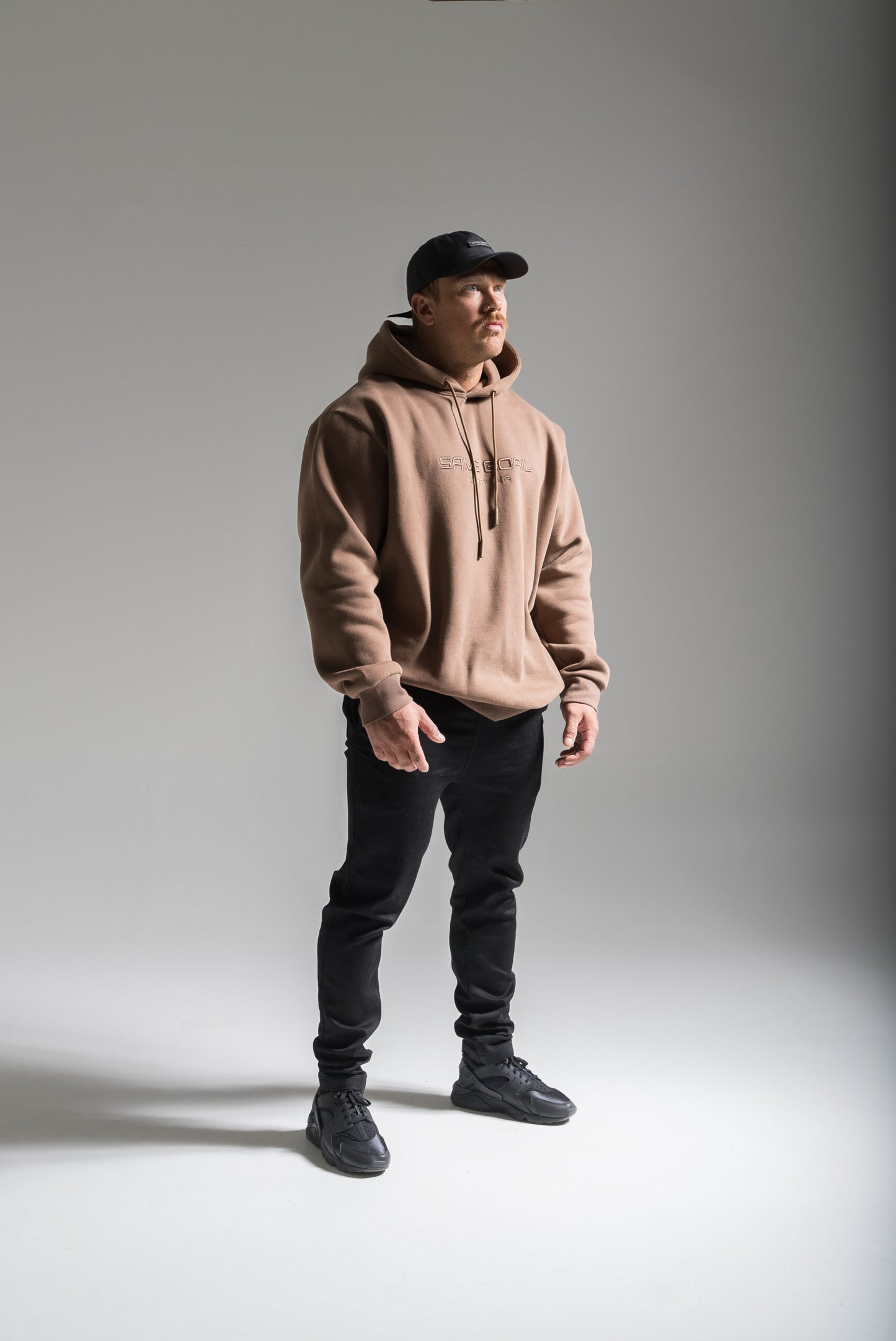 Heavy oversize huppari ruskea