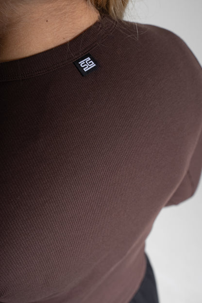 Ribbi paita tummanruskea