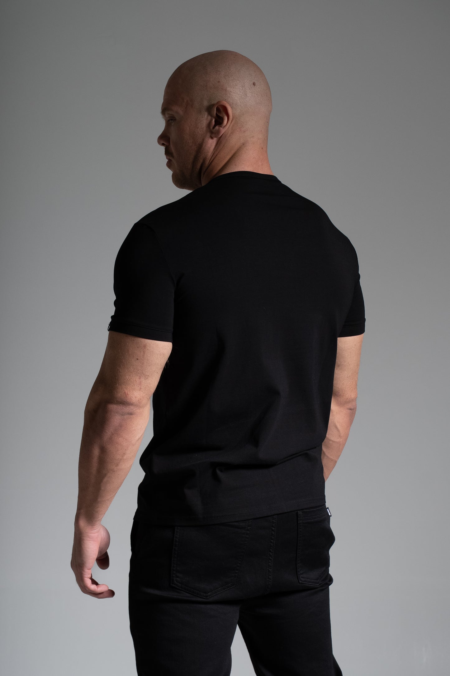 Miesten Basic o-neck t-paita musta