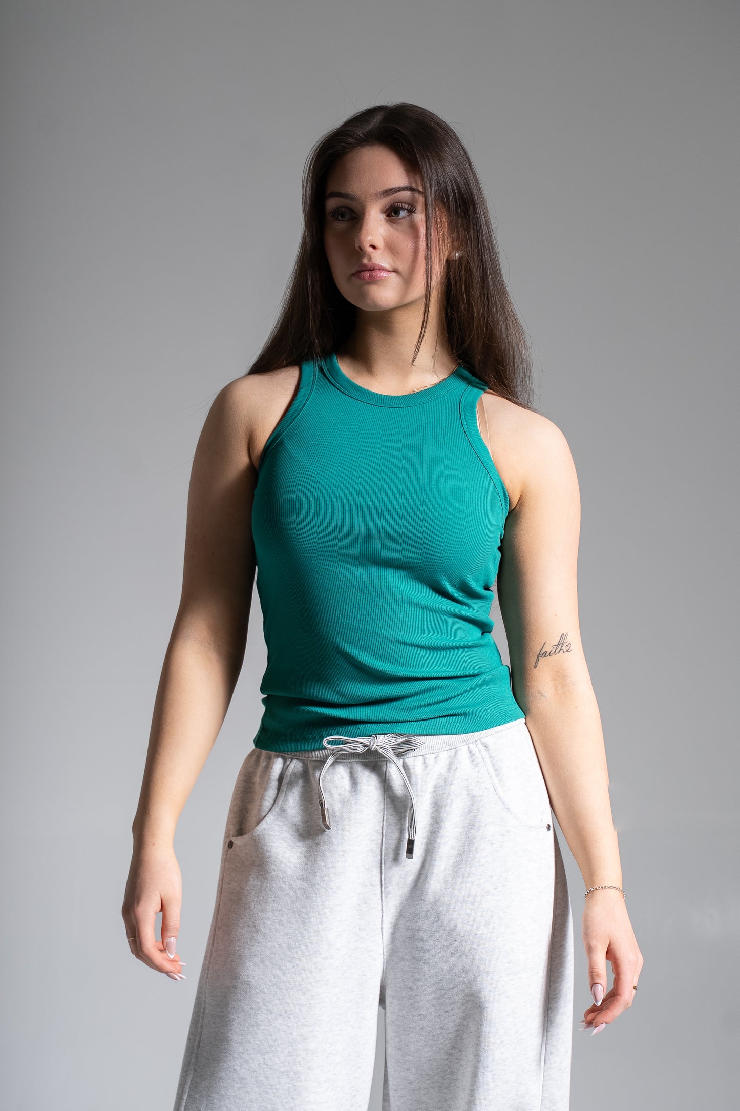 Ribbi toppi jade