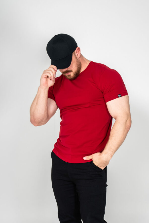Miesten Basic o-neck t-paita tummanpunainen